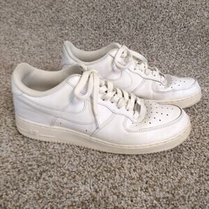 Nike Air Force 1 Low Mens Size 10 White Sneakers